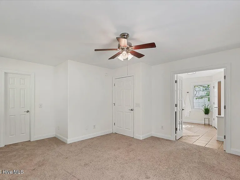 430 N Ridge St — Photo 32
