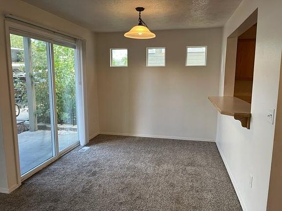 4th image of 2527 S Owyhee St APT 102