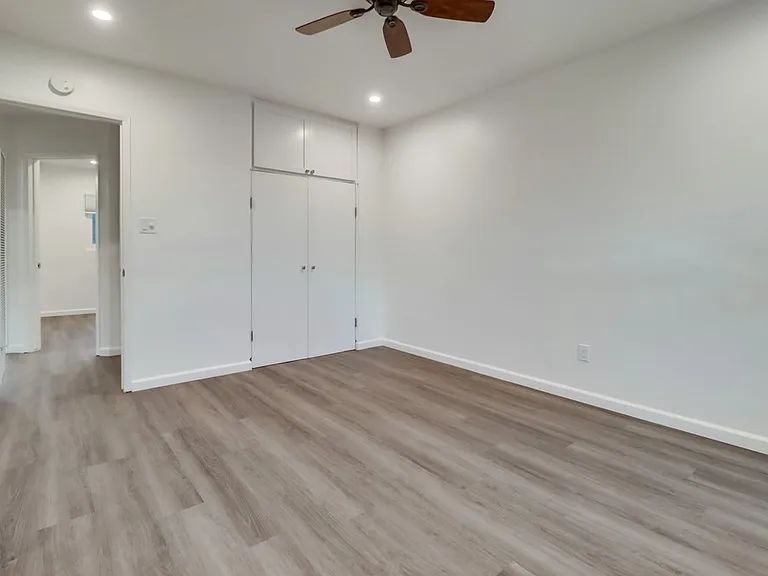 6037 La Jolla Hermosa Ave — Photo 16