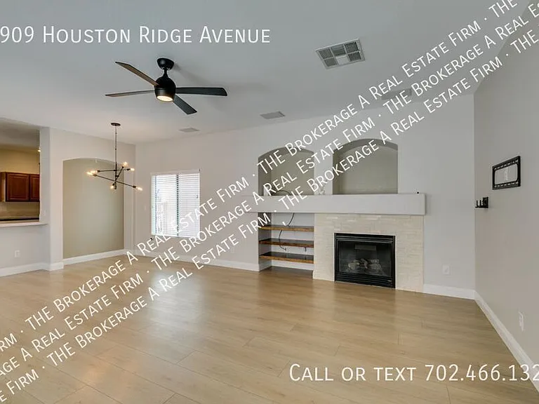 8909 Houston Ridge Ave — Photo 6