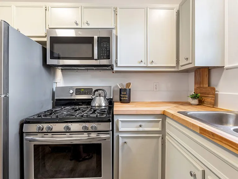 3103 West Ave #A — Photo 15
