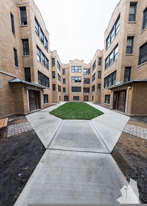 1st image of 2618 N Rockwell St #2RN