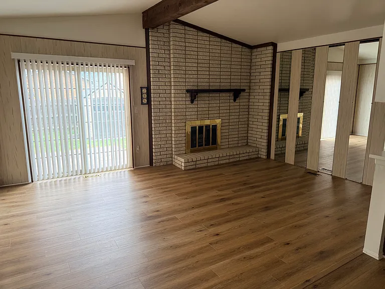 38352 Coronation Dr — Photo 14