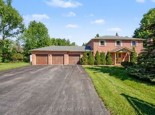 9 Lady Diana Ct, Whitchurch Stouffville, ON L4A2C9