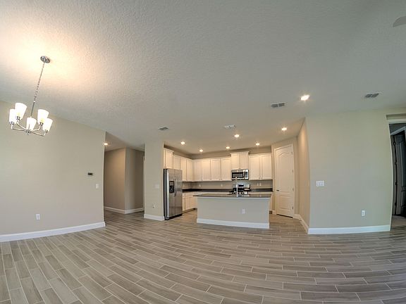 3rd image of 53 Cobalt Ln