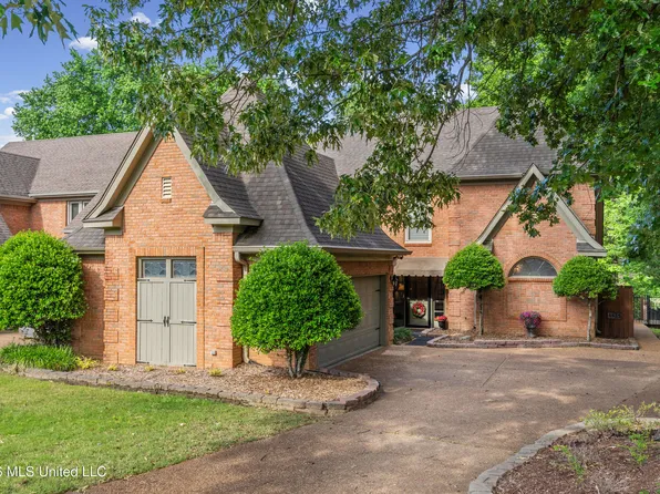 6675 Masters Dr, Olive Branch, MS 38654