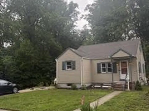 164 Silver Lake Dr, Clementon, NJ 08021