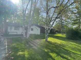 2038 Saint Johns Rd, Innisfil, ON L9S 1V4