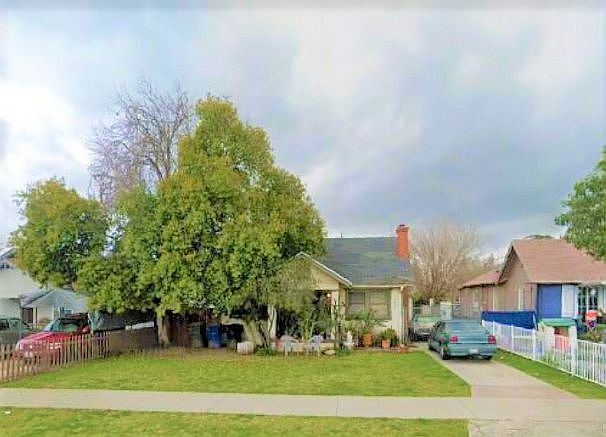 1st image of 2534 N Sierra Way