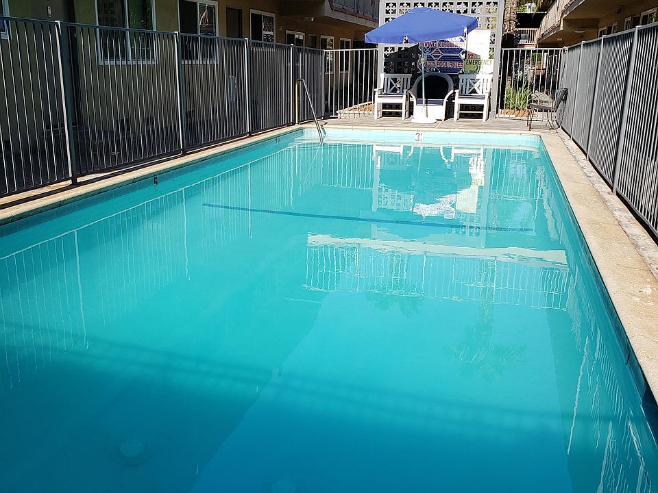 2nd image of 25917 Narbonne Ave #43