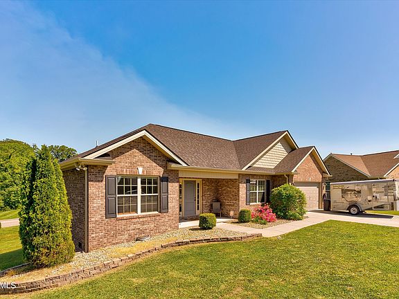 3rd image of 2243 Andrea Ln