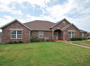 4919 Fairview Rd, Bartlesville, OK 74006