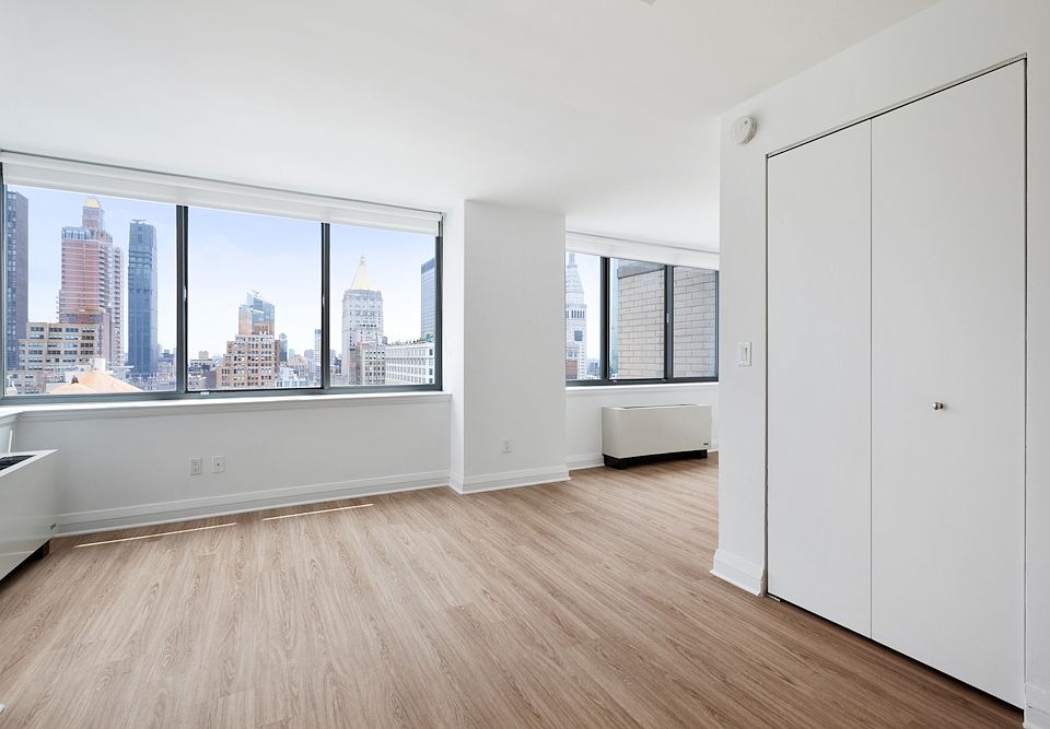 1st image of 800 Avenue Of The Americas APT 29H