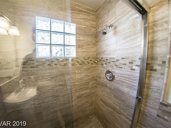 4th image of 2043 Mohigan Way