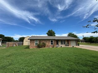 4506 Azalea Dr, Granbury, TX 76049