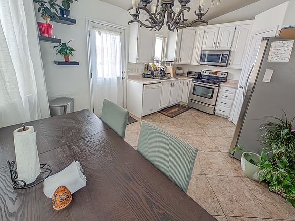 4th image of 8361 S Oak Run Dr