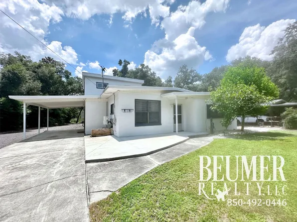 623 Edgewater Dr, Pensacola, FL 32507