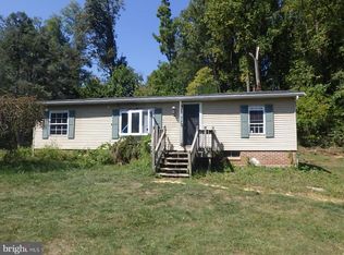 2078 Reservoir Dr, Middletown, PA 17057