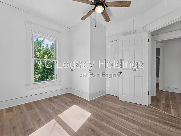 890 Traction St — Photo 22