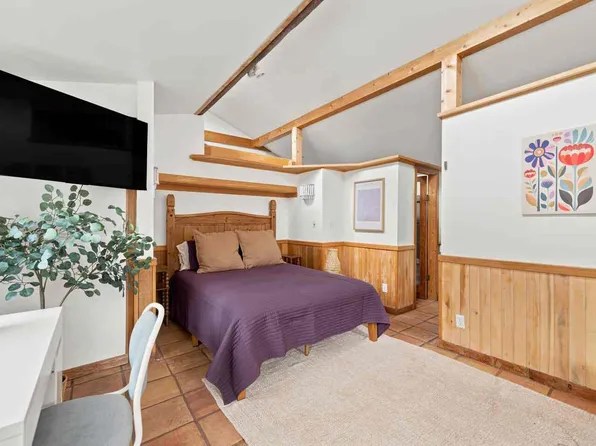750 17th St #L, Loft Boulder, CO 80304