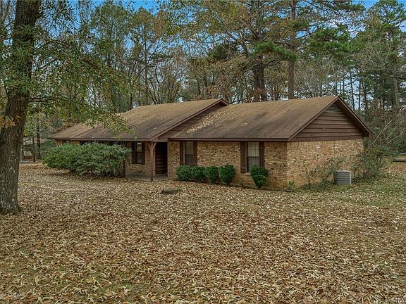 3rd image of 9572 Mooringsport Latex Rd