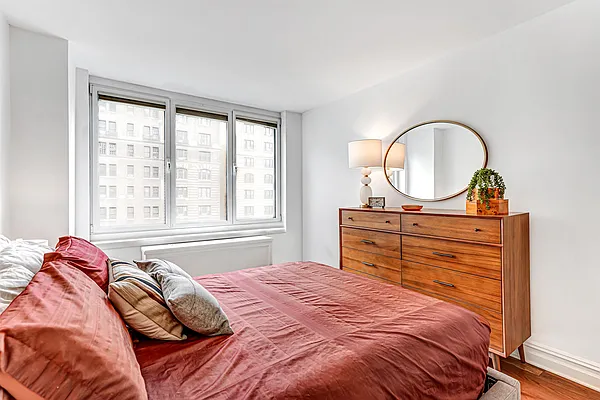 Sold by Christie's International Real Estate Group, LLC | media 21