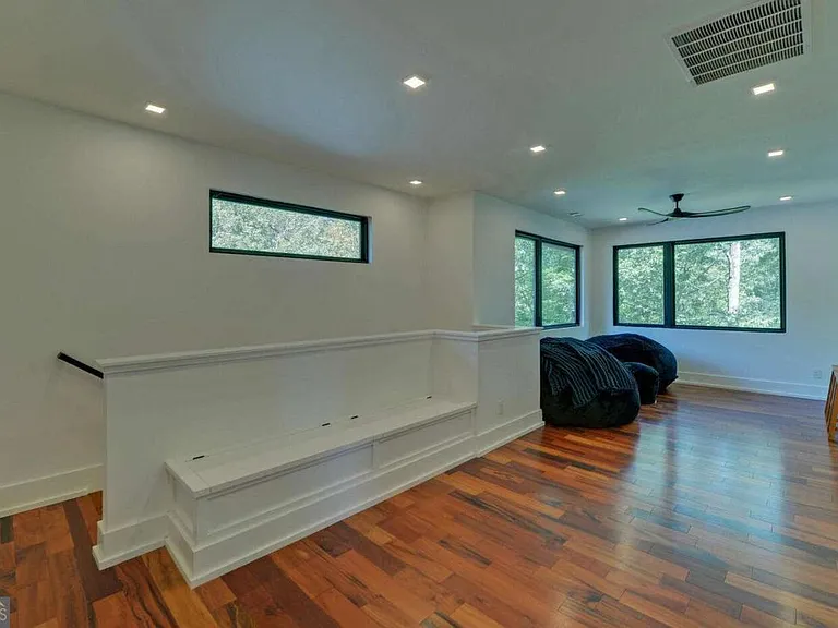 675 Freedom Heights Dr — Photo 24