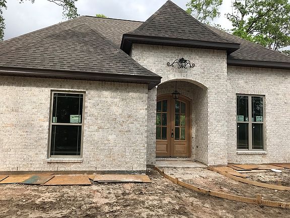 2nd image of 71 Oak Haven Dr