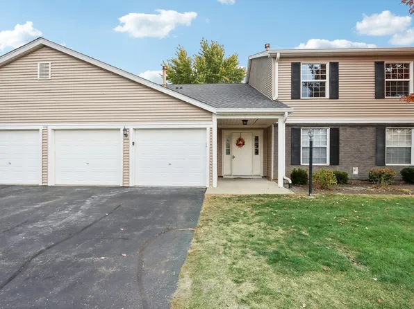 668 Thorntree Ct APT B2, Bartlett, IL 60103