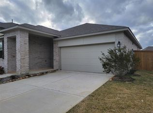 10422 Sherwin Pass Dr, Iowa Colony, TX 77583
