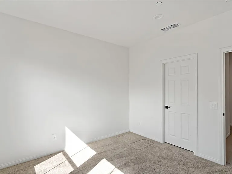 28380 Patches Dr — Photo 9