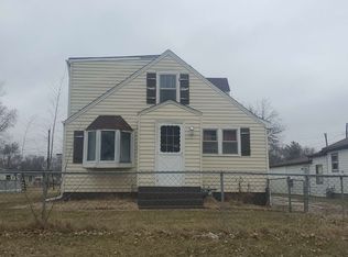 856 Marie Ave, Machesney Park, IL 61115