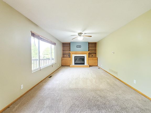 2nd image of 3833 Berkshire Ave