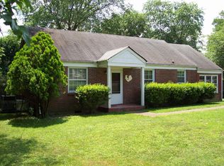 2104 Avalon Dr, Nashville, TN 37216