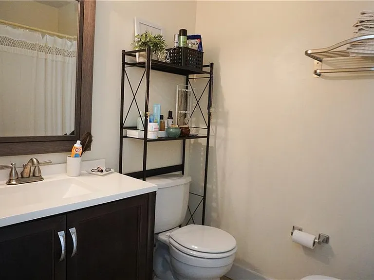 1720 Twin Brooks Dr SE — Photo 12