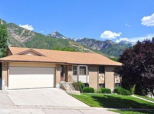 8029 S Deercreek Rd, Cottonwood Heights, UT 84121