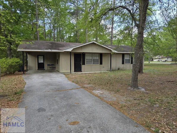 219 Surrey Rd, Hinesville, GA 31313