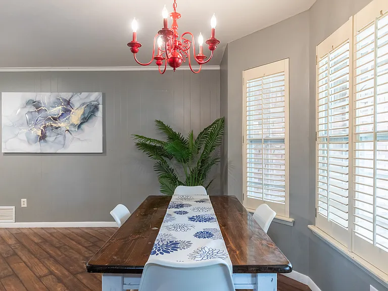 2132 Sylvan Dr — Photo 14