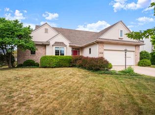 2232 Bluewater Trl, Fort Wayne, IN 46804