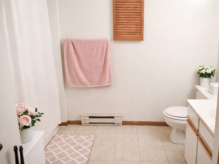 Pearl Circle — Photo 16