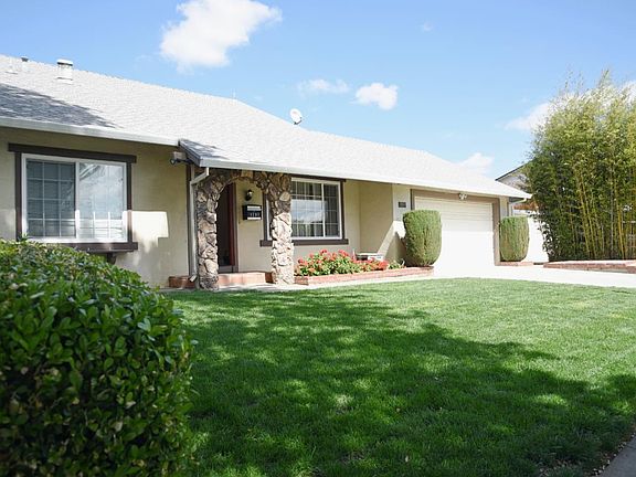 3rd image of 1291 Cotterell Dr