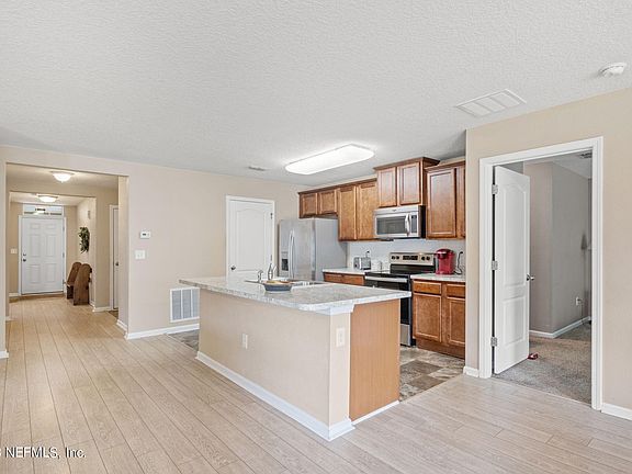 4th image of 2339 BONNIE LAKES Drive