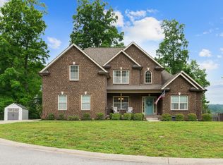 1951 Winsome Ln, Adams, TN 37010