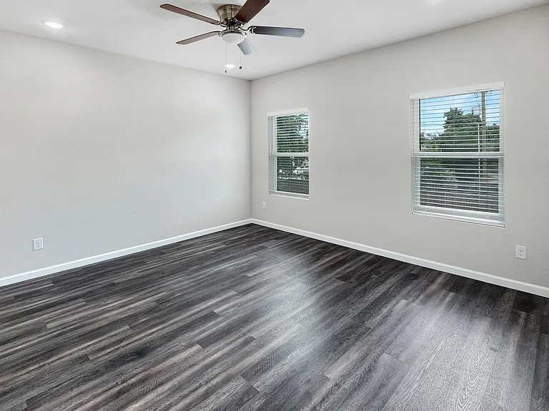 3223 Chenault St #3209 — Photo 9