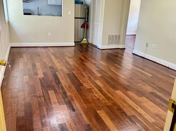 3874 9th St SE APT 201, Washington, DC 20032