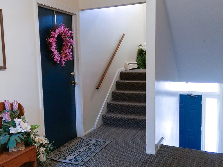 210 S Monroe St — Photo 18