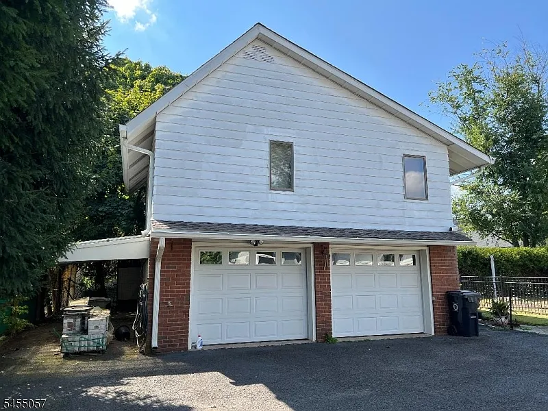 1 bed, 1.0 bath, 425 sqft, $2,000 — Photo 1