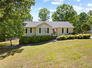 243 Crooked Tree Dr, Inman, SC 29349
