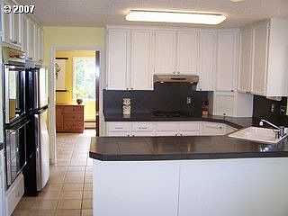 2nd image of 2817 S Parkway Ave