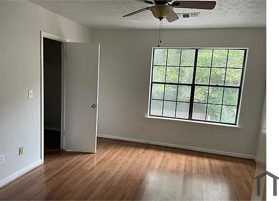 805 Heritage Oaks Dr — Photo 15